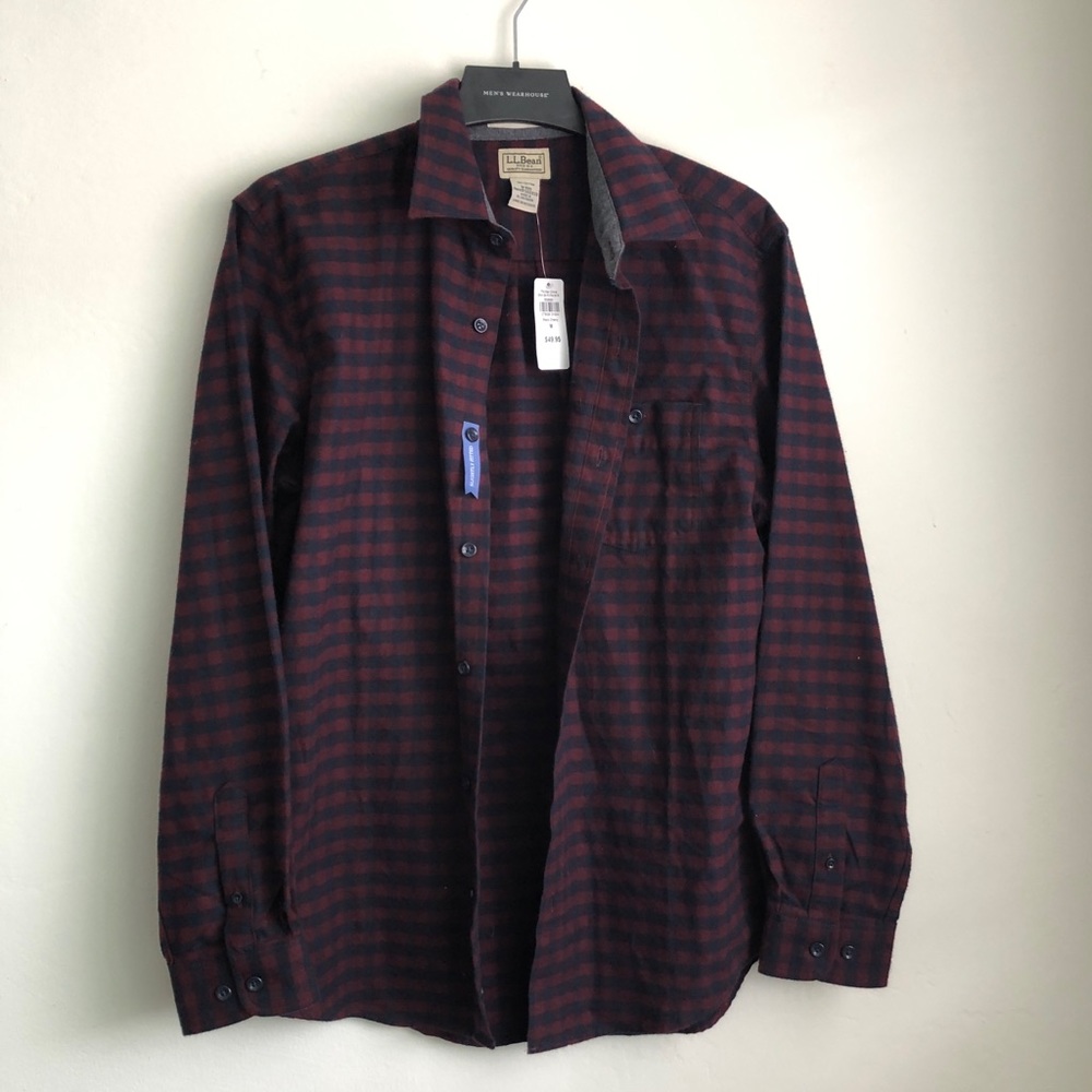 NWT L.L. Bean Slightly Fitted black Cherry mens M Medium plaid 100% cotton